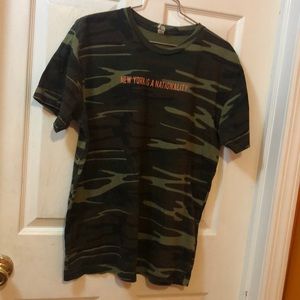 T- shirt New York is a Nationality, camo